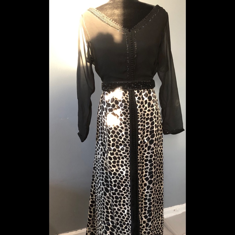 Beautiful !!!  Moroccan dress size S-L